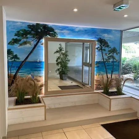 Claire Front De Superbe Vue Bassin Apartment