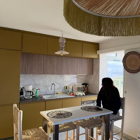 Claire Front De Superbe Vue Bassin Appartement